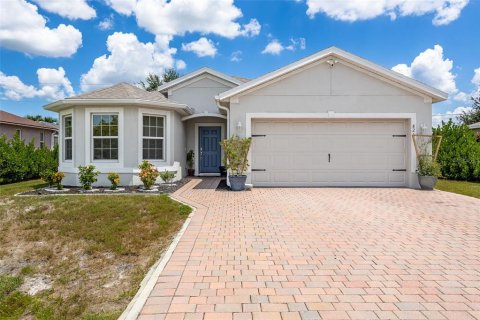 Casa en venta en Cape Coral, Florida, 3 dormitorios, 162.3 m2 № 1901237 - foto 1