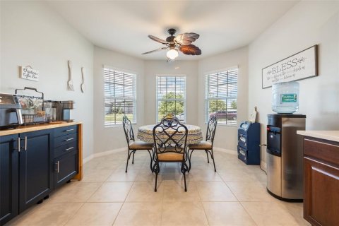 Casa en venta en Cape Coral, Florida, 3 dormitorios, 162.3 m2 № 1901237 - foto 6