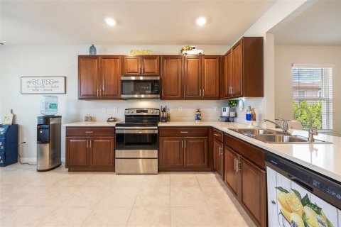 Casa en venta en Cape Coral, Florida, 3 dormitorios, 162.3 m2 № 1901237 - foto 4