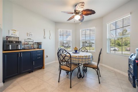 Casa en venta en Cape Coral, Florida, 3 dormitorios, 162.3 m2 № 1901237 - foto 7