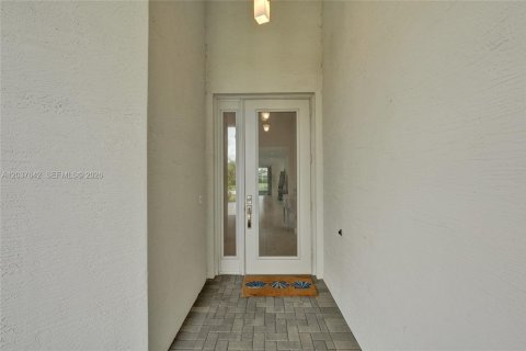 Casa en venta en Port St. Lucie, Florida, 4 dormitorios, 209.4 m2 № 2248214 - foto 7