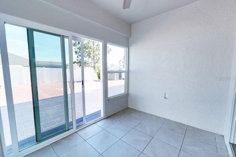 Villa ou maison à vendre à Beverly Hills, Floride: 4 chambres, 166.39 m2 № 1913263 - photo 10