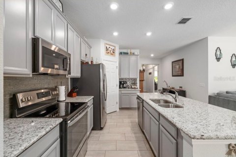 Villa ou maison à vendre à Grand Island, Floride: 3 chambres, 147.99 m2 № 1916009 - photo 17