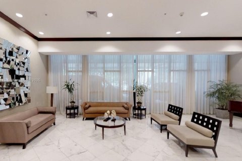 Снять в аренду кондоминиум в Санни-Айлс-Бич, Флорида 2 спальни, 132.2м2, № 1935200 - фото 18