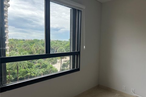 Снять в аренду кондоминиум в Ки-Бискейн, Флорида 2 спальни, 142.33м2, № 2017029 - фото 16