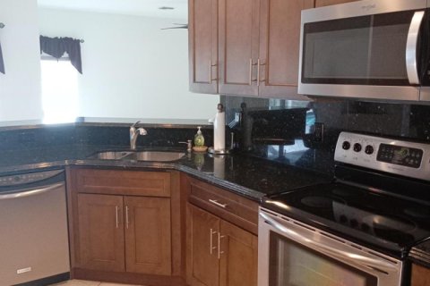 Casa en venta en Wellington, Florida, 5 dormitorios, 280.01 m2 № 2186509 - foto 13