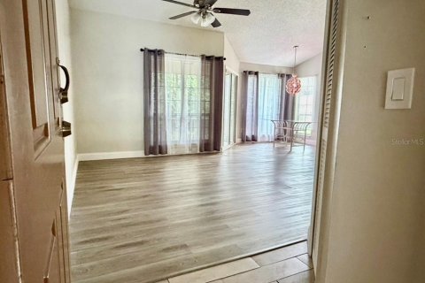 Copropriété à louer à Orlando, Floride: 2 chambres, 100.33 m2 № 2325151 - photo 7