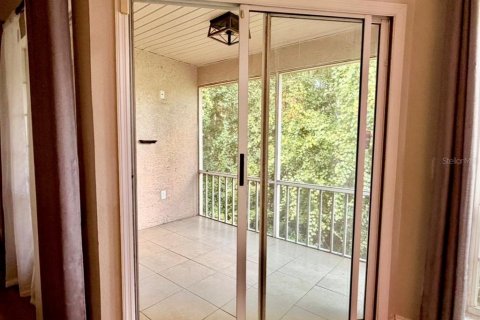 Copropriété à louer à Orlando, Floride: 2 chambres, 100.33 m2 № 2325151 - photo 11