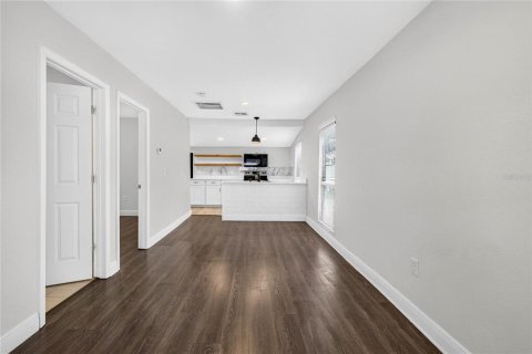 Villa ou maison à vendre à Dade City, Floride: 2 chambres, 67.26 m2 № 2236345 - photo 5