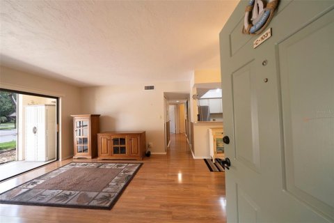 Condo in Port Charlotte, Florida, 2 bedrooms  № 1869114 - photo 2