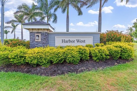 Casa en alquiler en Port Charlotte, Florida, 4 dormitorios, 186.36 m2 № 2217686 - foto 2