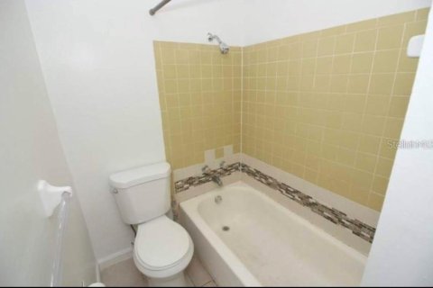 Townhouse in Orlando, Florida 3 bedrooms, 112.97 sq.m. № 1825155 - photo 21