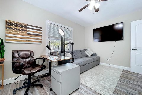 Casa en venta en Clearwater, Florida, 3 dormitorios, 125.98 m2 № 2212202 - foto 21