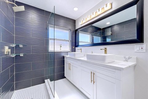 Casa en venta en Clearwater, Florida, 3 dormitorios, 125.98 m2 № 2212202 - foto 15