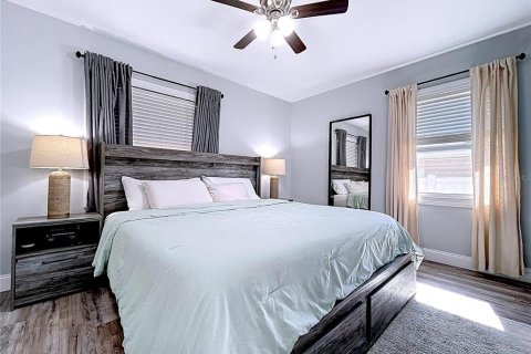 Casa en venta en Clearwater, Florida, 3 dormitorios, 125.98 m2 № 2212202 - foto 10