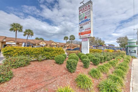 Immobilier commercial à louer à Tampa, Floride: 1283.72 m2 № 2166595 - photo 2