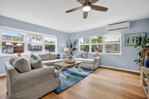 Condo in Pompano Beach, Florida, 2 bedrooms  № 1947747 - photo 6