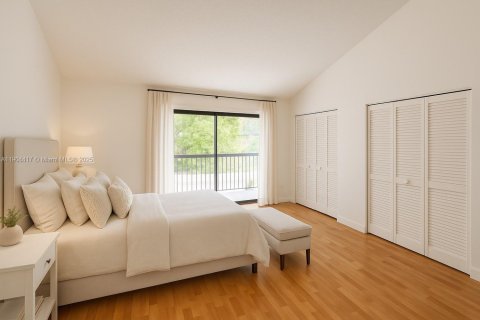 Townhouse in Miami, Florida 2 bedrooms, 107.02 sq.m. № 1954919 - photo 9