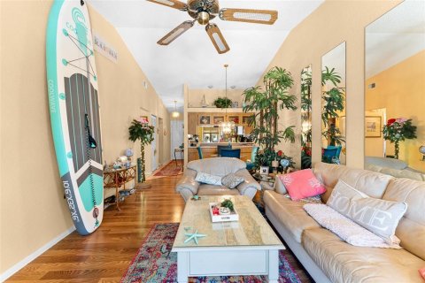 Condominio en venta en Largo, Florida, 2 dormitorios, 86.4 m2 № 1719803 - foto 3