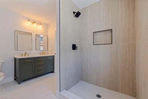 Купить виллу или дом в Сент-Питерсберг, Флорида 13 комнат, 203.73м2, № 1914851 - фото 12