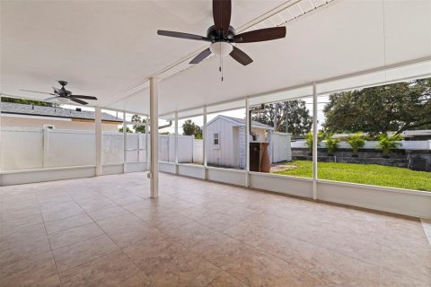 Купить виллу или дом в Сент-Питерсберг, Флорида 13 комнат, 203.73м2, № 1914851 - фото 18