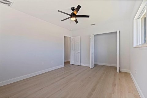 Купить виллу или дом в Сент-Питерсберг, Флорида 13 комнат, 203.73м2, № 1914851 - фото 15