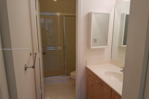 Villa ou maison à louer à Pembroke Pines, Floride: 3 chambres, 129.13 m2 № 1966797 - photo 17