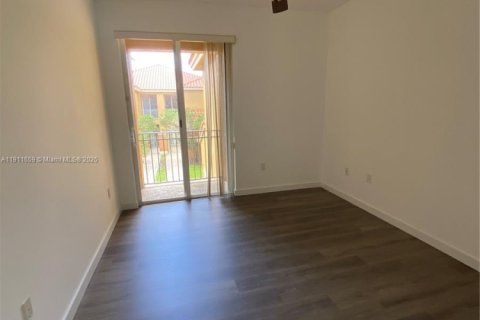 Villa ou maison à louer à Pembroke Pines, Floride: 3 chambres, 129.13 m2 № 1966797 - photo 14