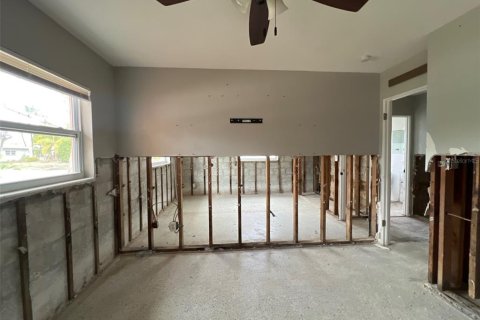 Casa en venta en Saint Petersburg, Florida, 3 dormitorios, 152.36 m2 № 1513989 - foto 12