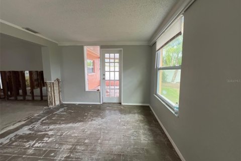 Casa en venta en Saint Petersburg, Florida, 3 dormitorios, 152.36 m2 № 1513989 - foto 10