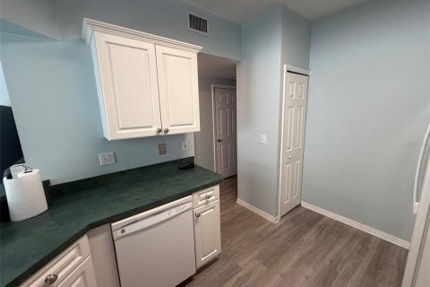Touwnhouse à vendre à Gainesville, Floride: 3 chambres, 161.28 m2 № 2415223 - photo 12