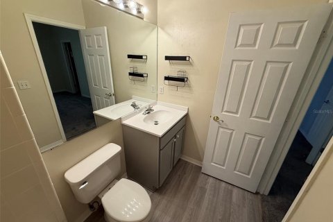 Touwnhouse à vendre à Gainesville, Floride: 3 chambres, 161.28 m2 № 2415223 - photo 28