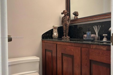 Снять в аренду квартиру в Майами-Бич, Флорида 1 спальня, 80.36м2, № 1958850 - фото 10