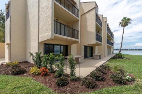 Condominio en venta en Saint Petersburg, Florida, 2 dormitorios, 122.17 m2 № 1833026 - foto 5