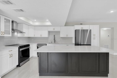 Condominio en venta en Saint Petersburg, Florida, 2 dormitorios, 122.17 m2 № 1833026 - foto 14