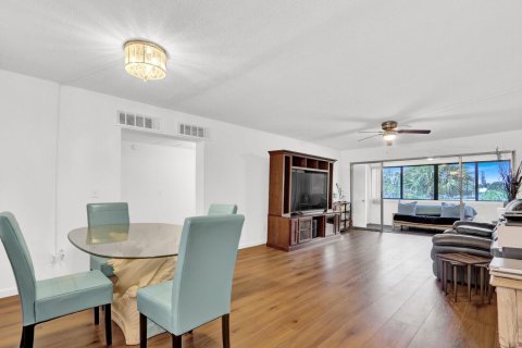 Condominio en venta en Jensen Beach, Florida, 2 dormitorios, 118.17 m2 № 2249480 - foto 10