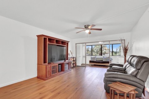 Condominio en venta en Jensen Beach, Florida, 2 dormitorios, 118.17 m2 № 2249480 - foto 29