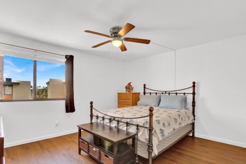 Condominio en venta en Jensen Beach, Florida, 2 dormitorios, 118.17 m2 № 2249480 - foto 19
