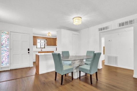 Condominio en venta en Jensen Beach, Florida, 2 dormitorios, 118.17 m2 № 2249480 - foto 26