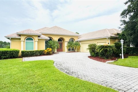 Casa en venta en Daytona Beach, Florida, 4 dormitorios, 260.5 m2 № 1846472 - foto 1