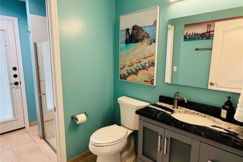 Casa en venta en Daytona Beach, Florida, 4 dormitorios, 260.5 m2 № 1846472 - foto 21