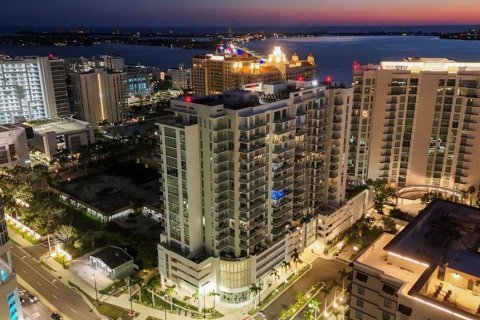 Condominio en venta en Sarasota, Florida, 2 dormitorios, 156.91 m2 № 1894682 - foto 2
