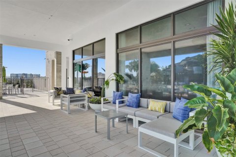 House in Doral, Florida 3 bedrooms, 202.16 sq.m. № 1785729 - photo 13