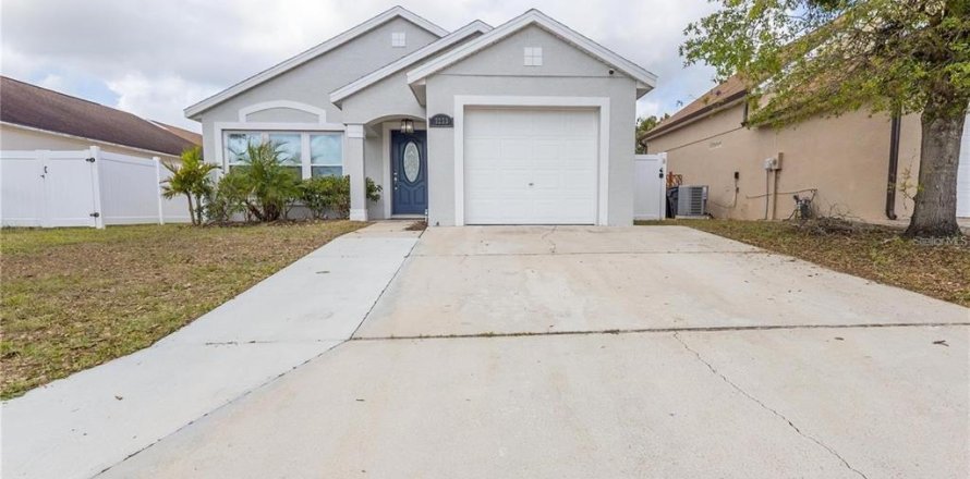 Villa ou maison à Davenport, Floride 3 chambres, 112.04 m2 № 1876827