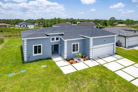 Villa ou maison à vendre à Lehigh Acres, Floride: 4 chambres, 202.53 m2 № 1957809 - photo 22
