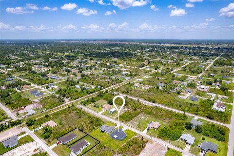 Villa ou maison à vendre à Lehigh Acres, Floride: 4 chambres, 202.53 m2 № 1957809 - photo 24