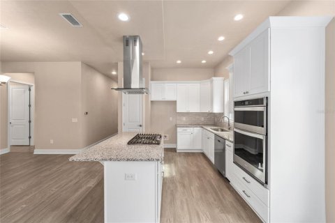 House in Newberry, Florida 3 bedrooms, 152.36 sq.m. № 1827061 - photo 3