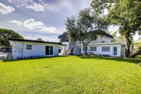 Villa ou maison à Fort Lauderdale, Floride 1 chambre, 55.56 m2 № 2046346