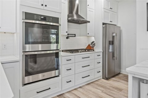Casa en venta en Tarpon Springs, Florida, 4 dormitorios, 285.12 m2 № 2384404 - foto 28