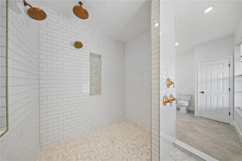 Casa en venta en Tarpon Springs, Florida, 4 dormitorios, 285.12 m2 № 2384404 - foto 12